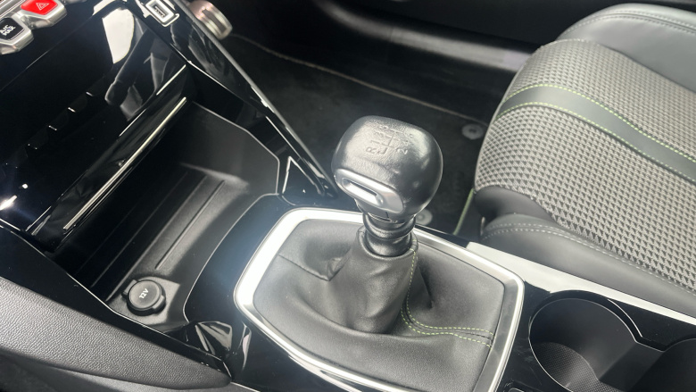 Peugeot 208 1.2 PureTech 100 GT 5dr Petrol Hatchback